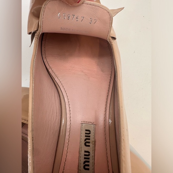 Miu Miu Patent Leather Smoking Slipper with Bow, Natural Size 37 size 6.5 US - Picture 6 of 14